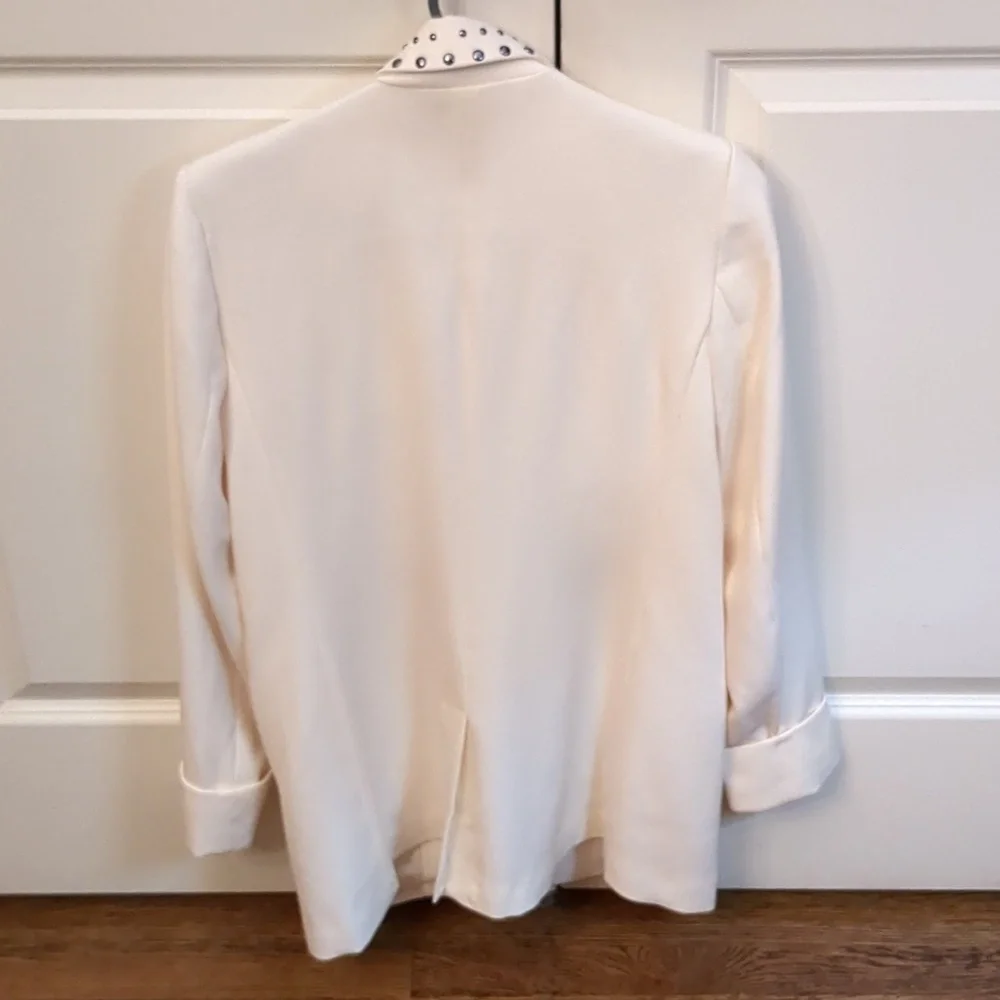 ARIAT WOMEN'S ACE STUDDED CREPE BLAZER - Picture 10 of 10